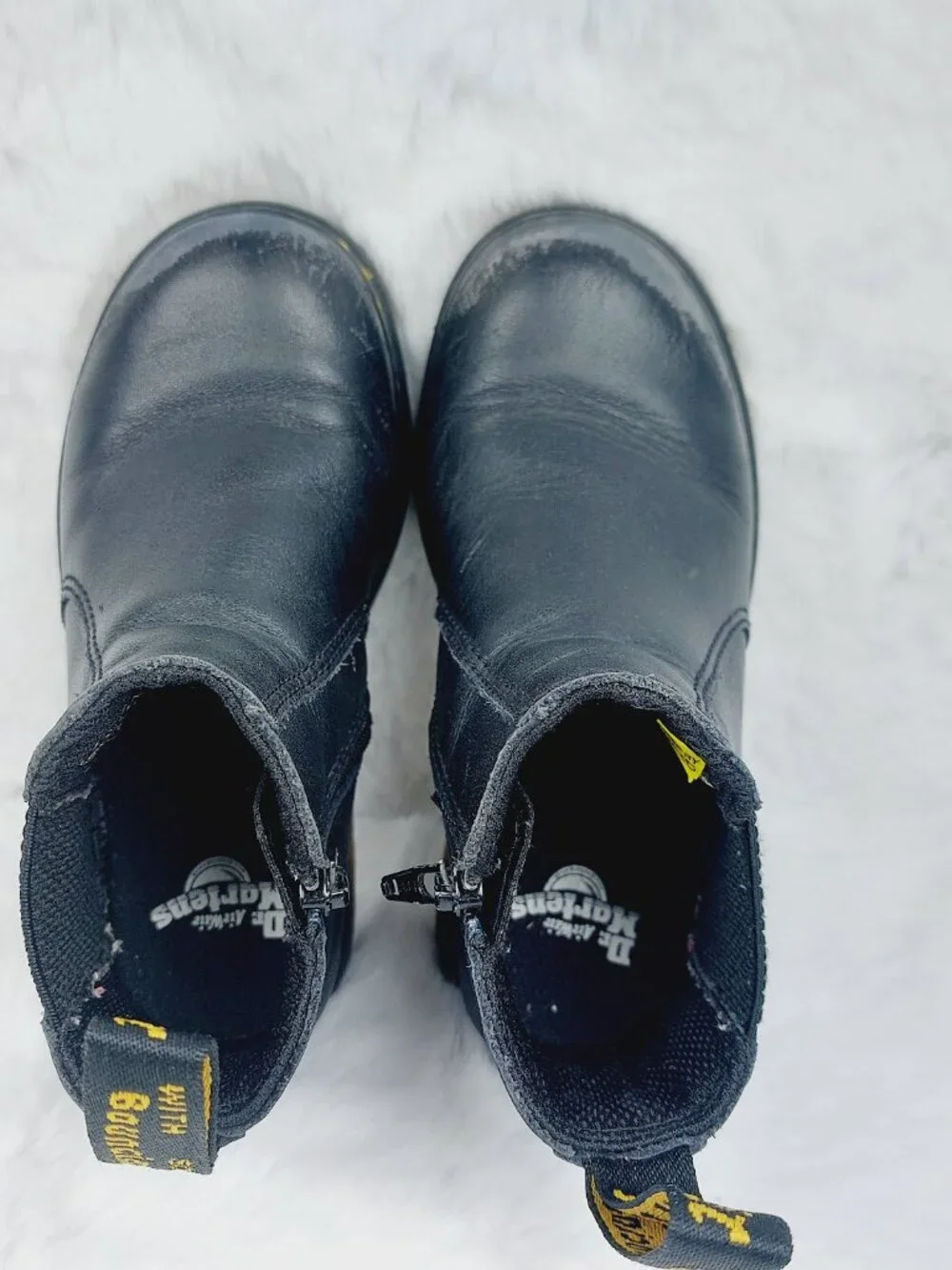 Dr. Martens Girl's Black 2976 Softy Leather Side Zip Classic Chelsea Boot Sz 10